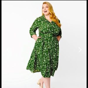 Unique Vintage/Royal Monk Winter Blooms Swing Dress, NWT, Size 2X!